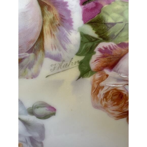 Royal Rudolstadt Prussia Hand Painted Plate Roses Gold rimmed 8.5" - Picture 2 of 9